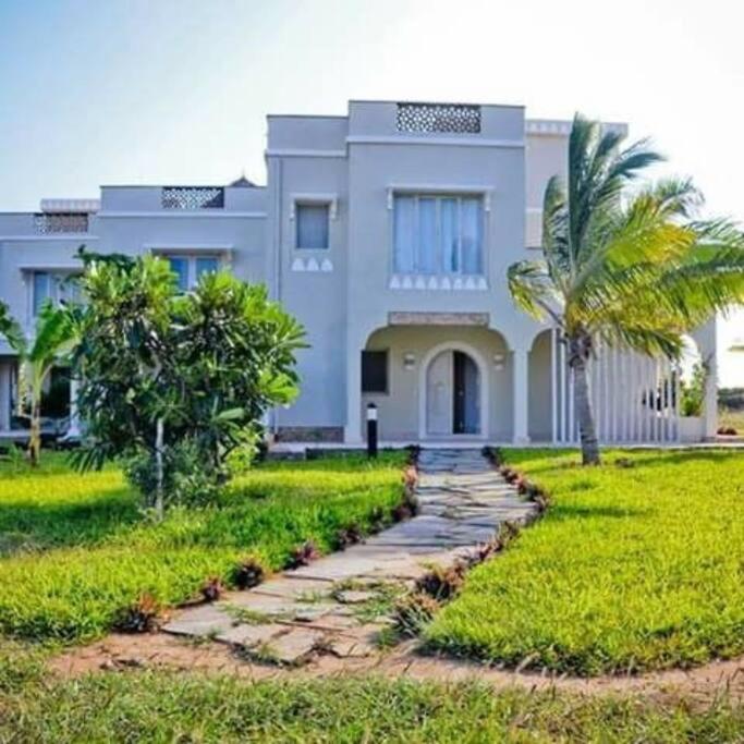 White Villa - Paparemo Beach Watamu Εξωτερικό φωτογραφία