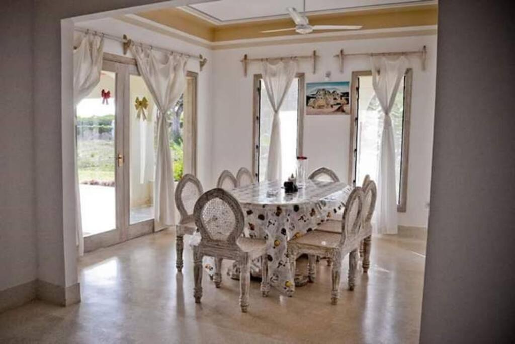 White Villa - Paparemo Beach Watamu Εξωτερικό φωτογραφία